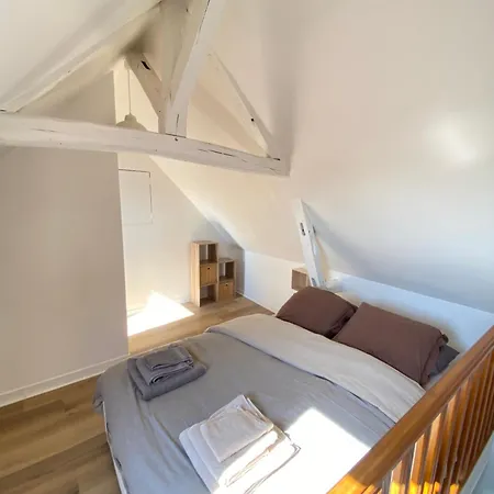 Casa vacanze Jolie Maison Margnotine Avec Cour&parking Privés